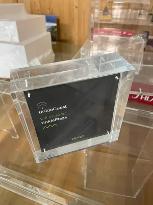 Displays de contorno para despachos y oficinas