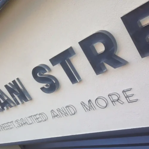 Cartelería en metacrilato