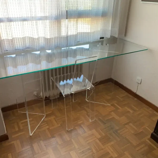 Muebles de metacrilato 2025
