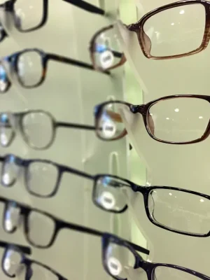 Óptica bien organizada con nuestros plegados