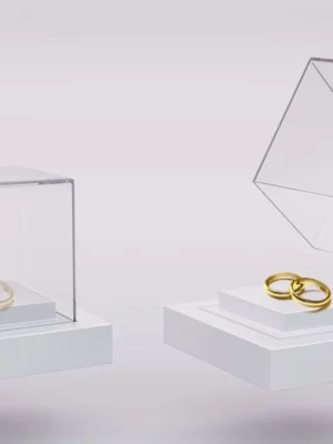 Urnas y tapas a medida de metacrilato para joyerías